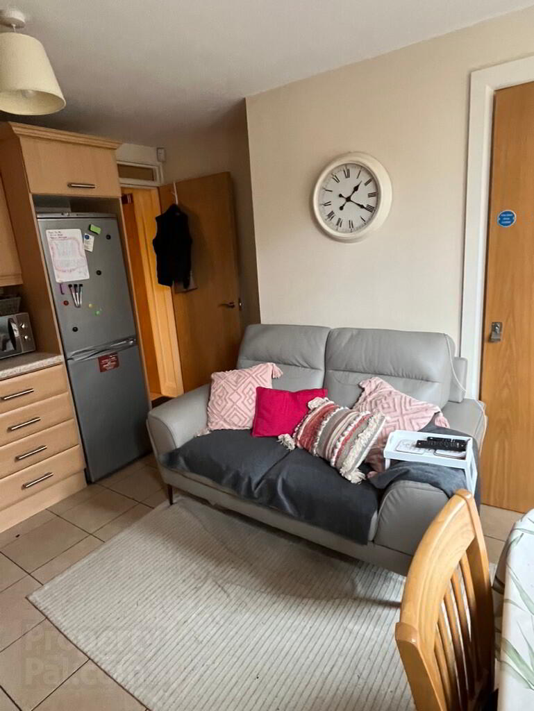 Flat 1 8 Stranmillis Park