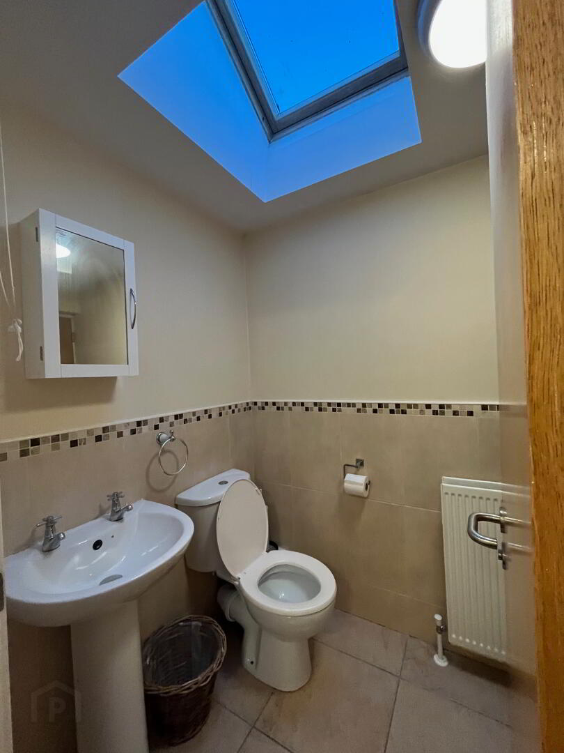 Flat 2 37 Tates Avenue 9 of 12