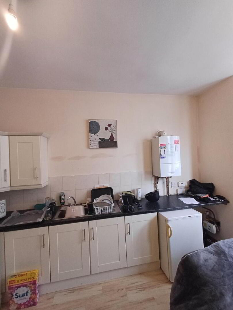 Unit 1, 43 Dunluce Avenue 4 of 9
