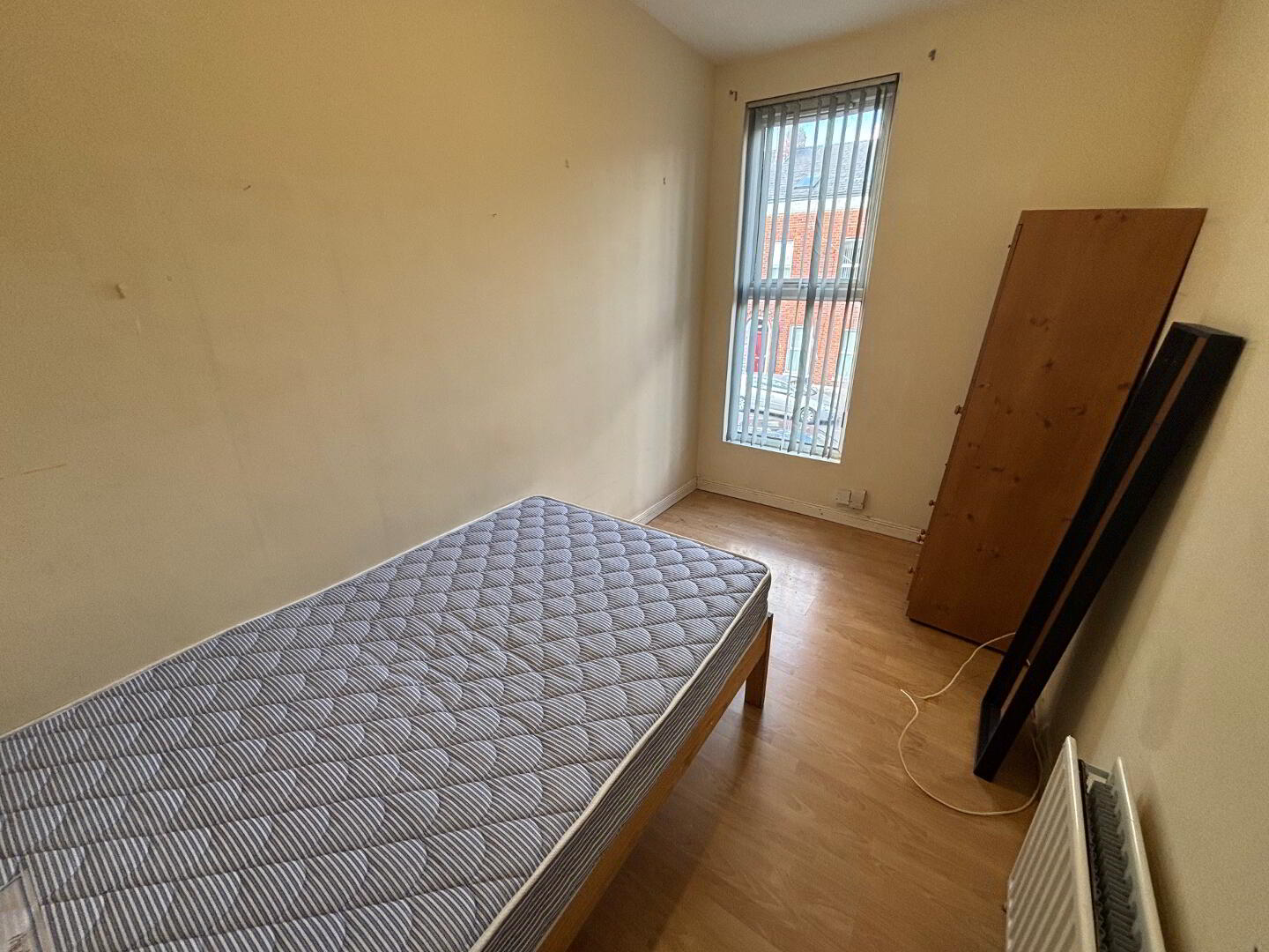 3 Bedroom Apartment, 122b Fitzroy Avenue 17 of 21