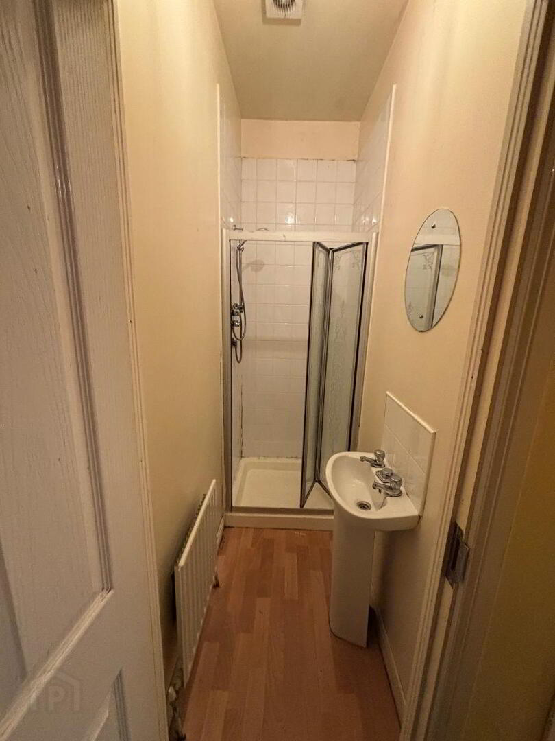 3 Bedroom Apartment, 122b Fitzroy Avenue 19 of 21