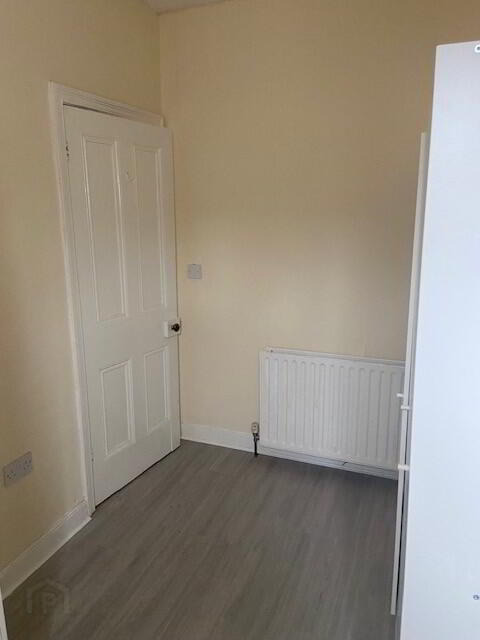 38 Enfield Street 6 of 9