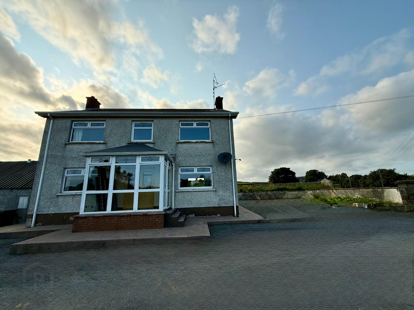 18a Crosscavanagh Road 1 of 15