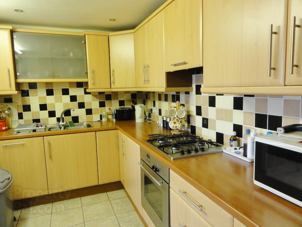 35 Groomsport House Road 7 of 17