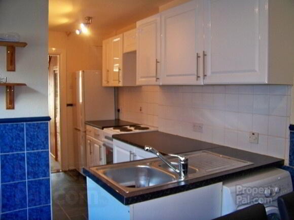 20 Strandburn Drive 4 of 7