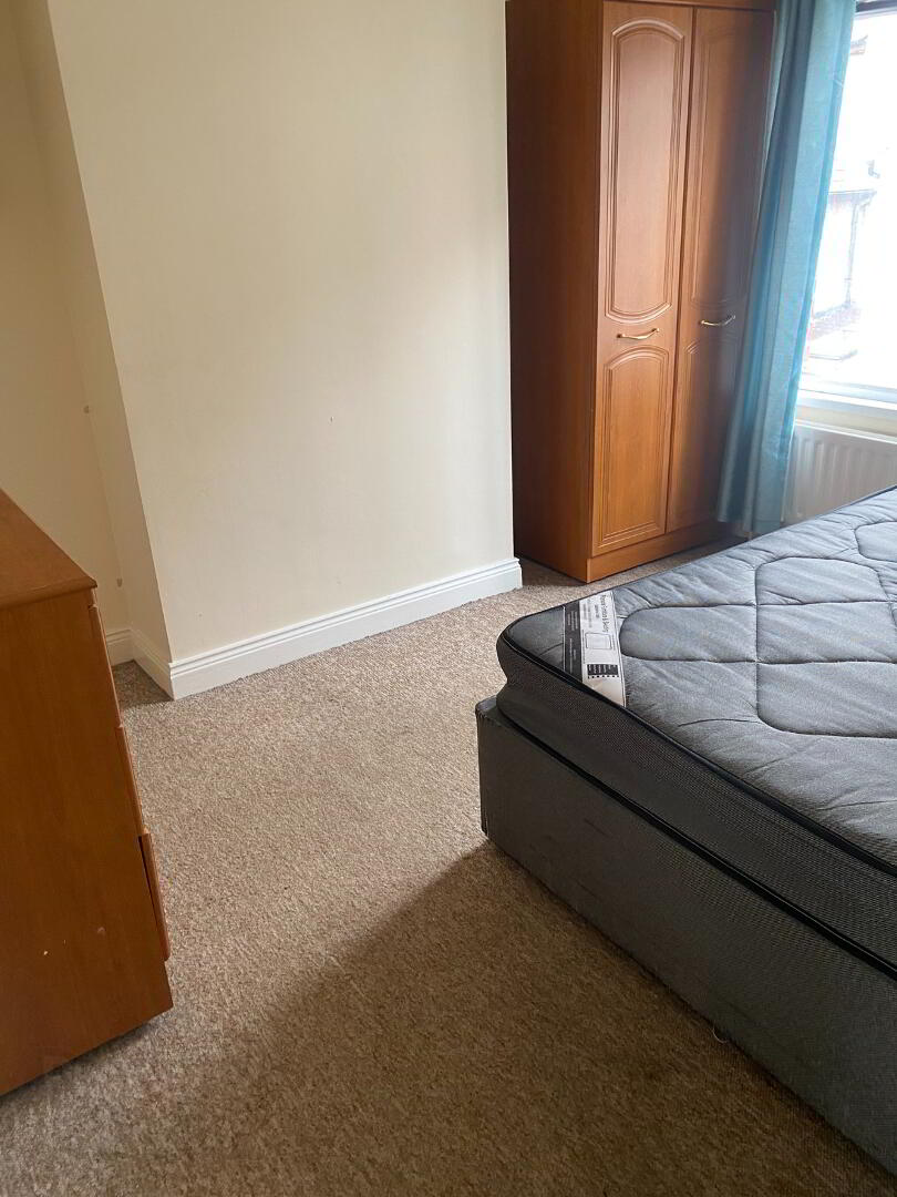property description image