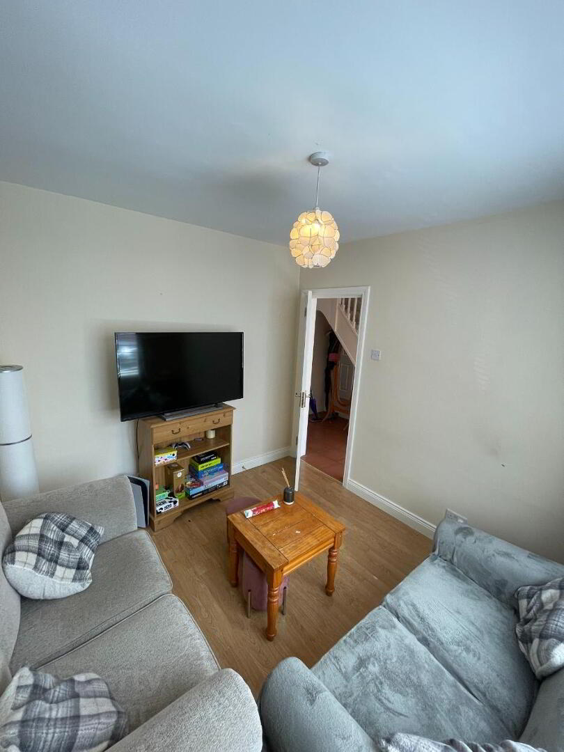 7 Windsor Road 7 of 10