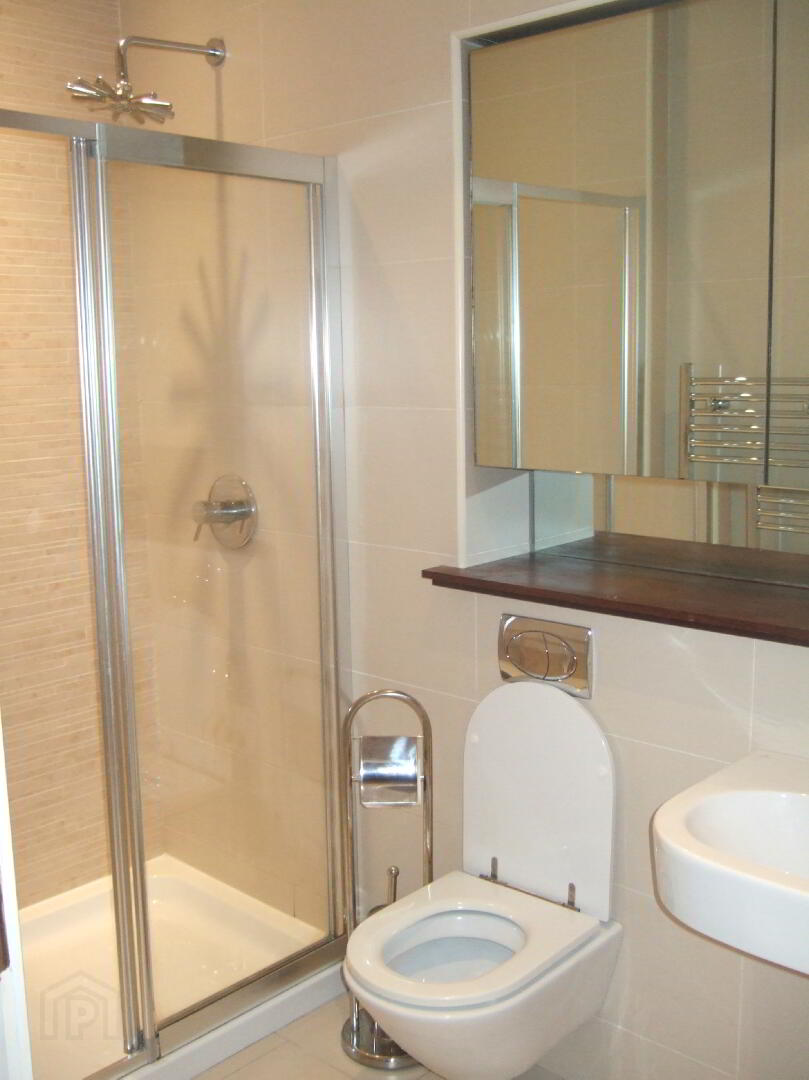 C2 Cypress, Malone Square 7 of 12