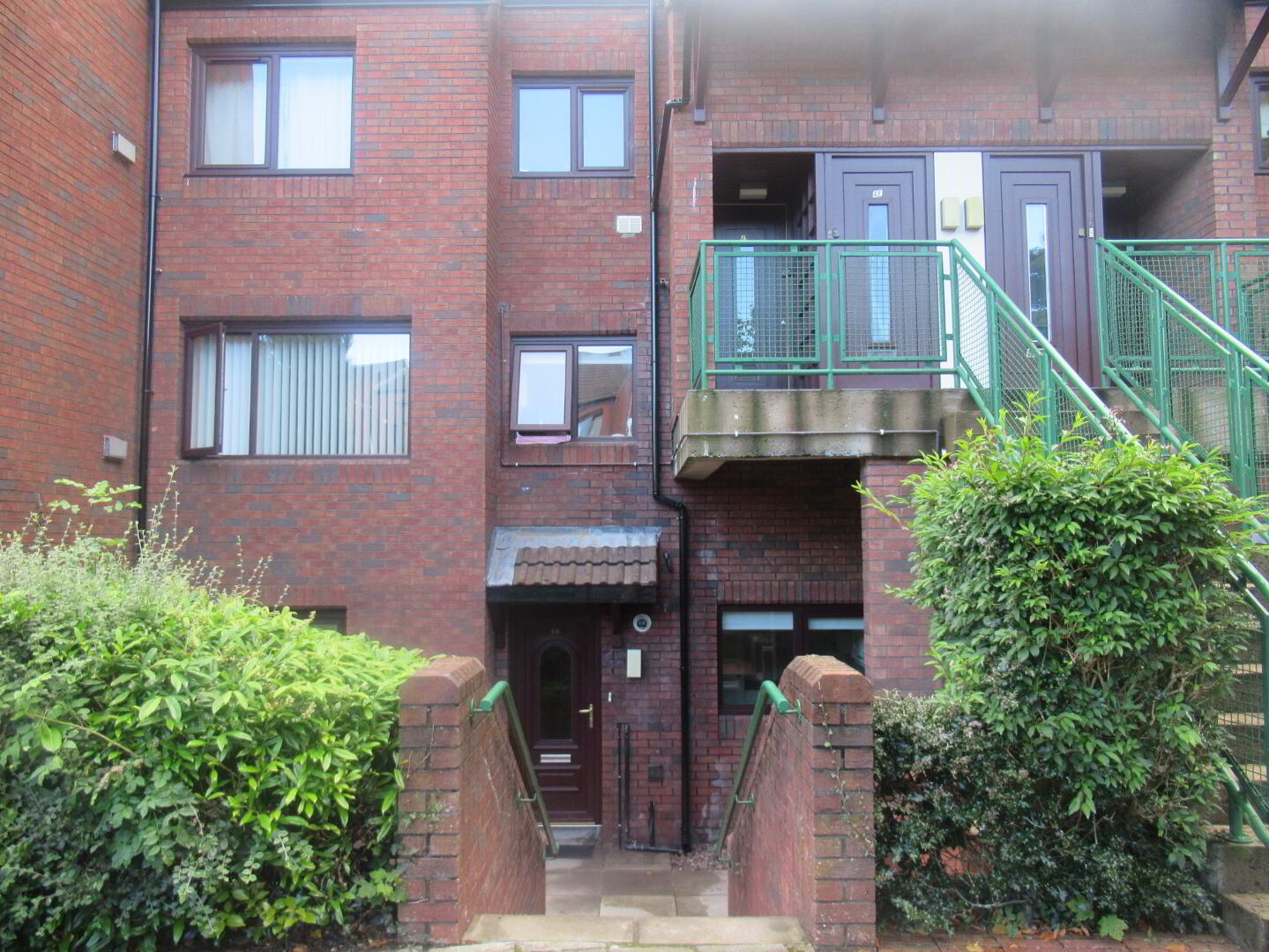 4b Stranmillis Court