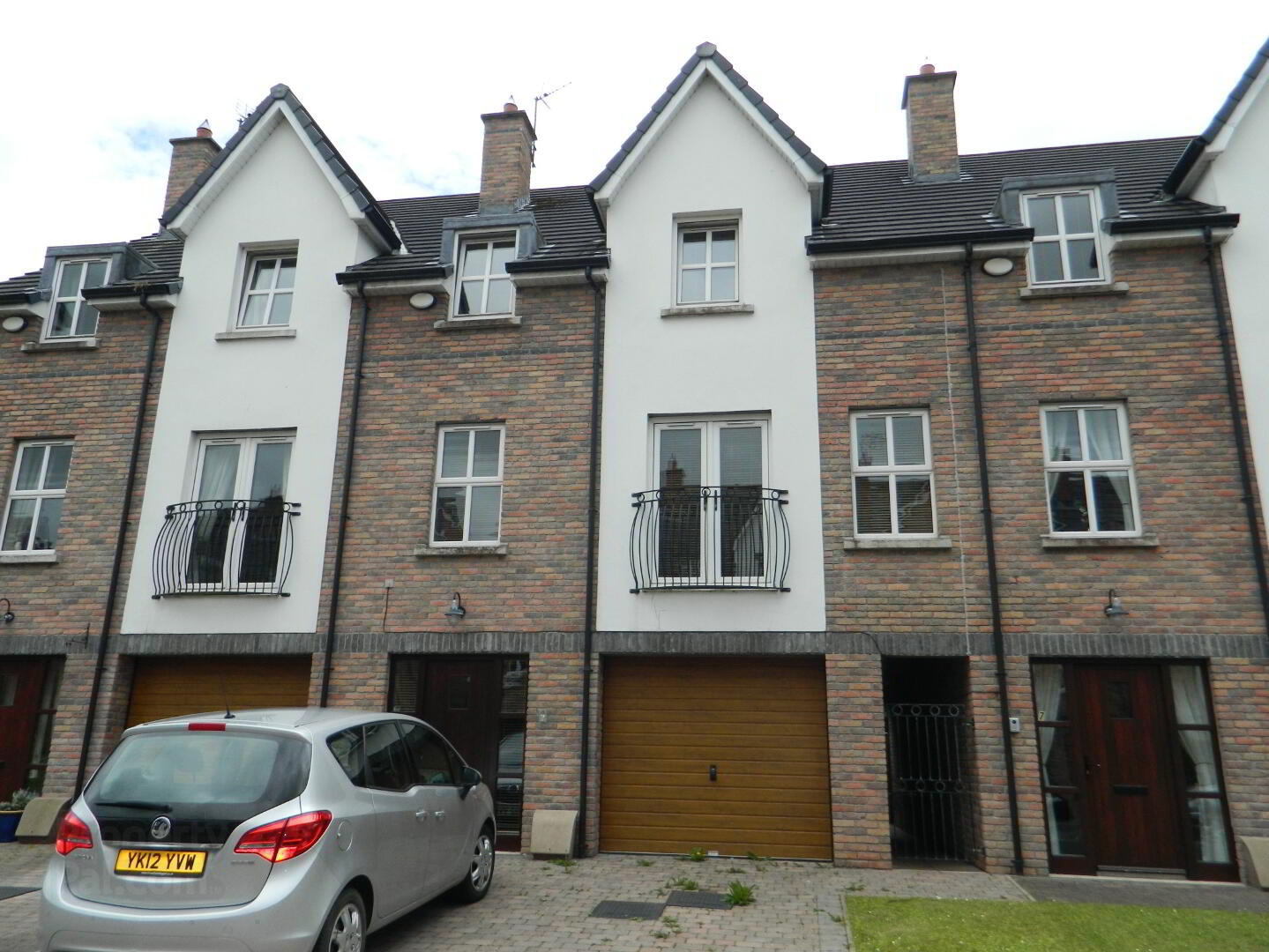 9 Nursery Avenue 1 of 5