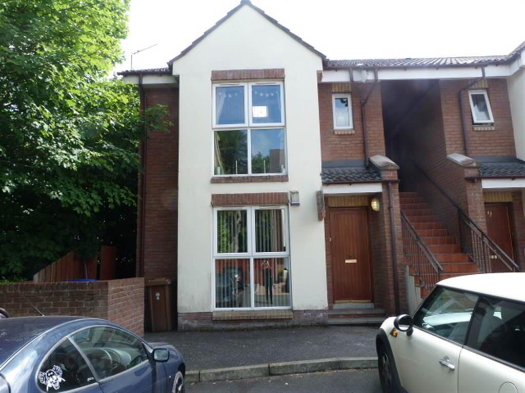 11 Barnetts Chase 1 of 10