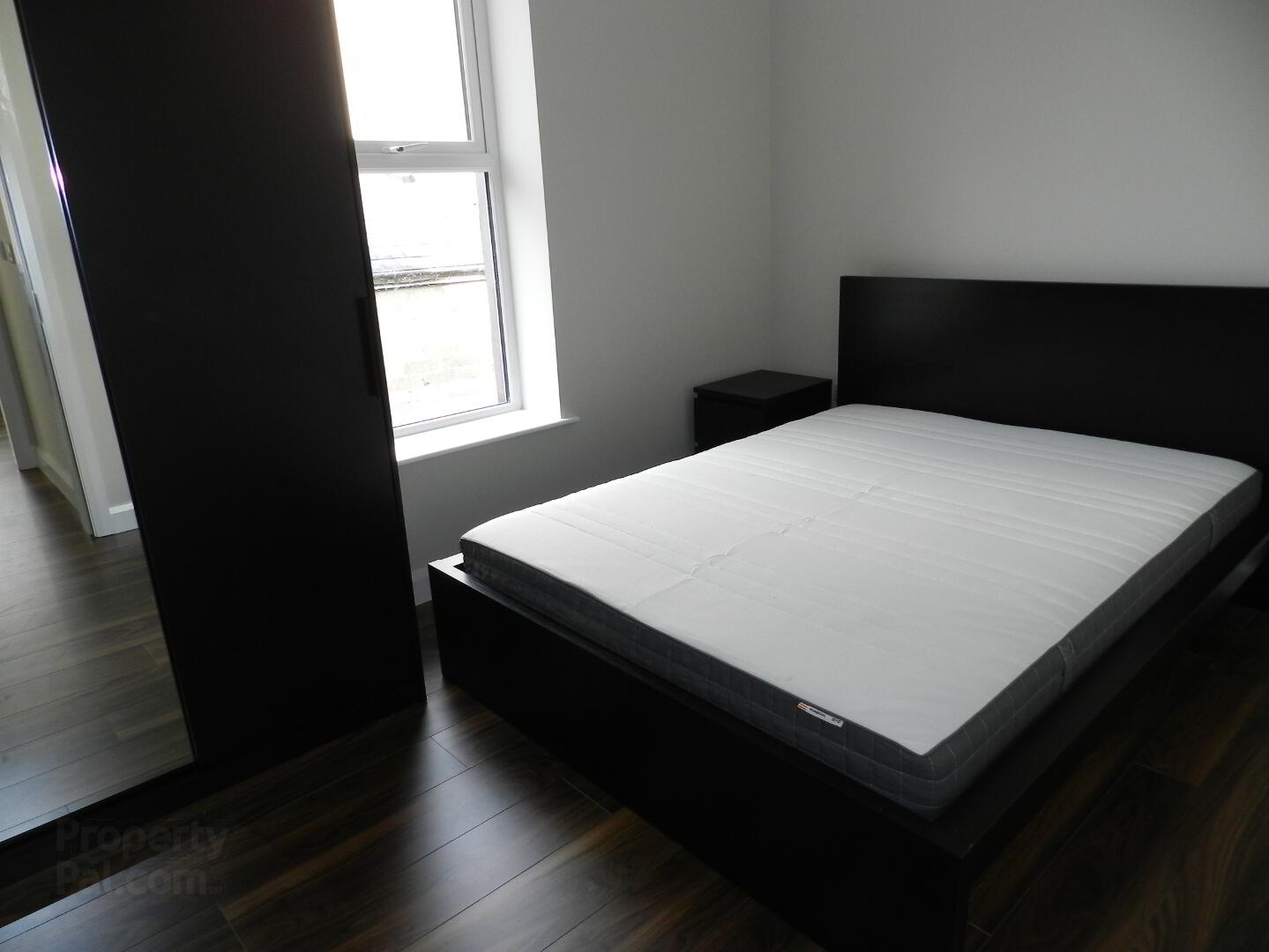 Unit B, 5 Castle Street 6 of 8
