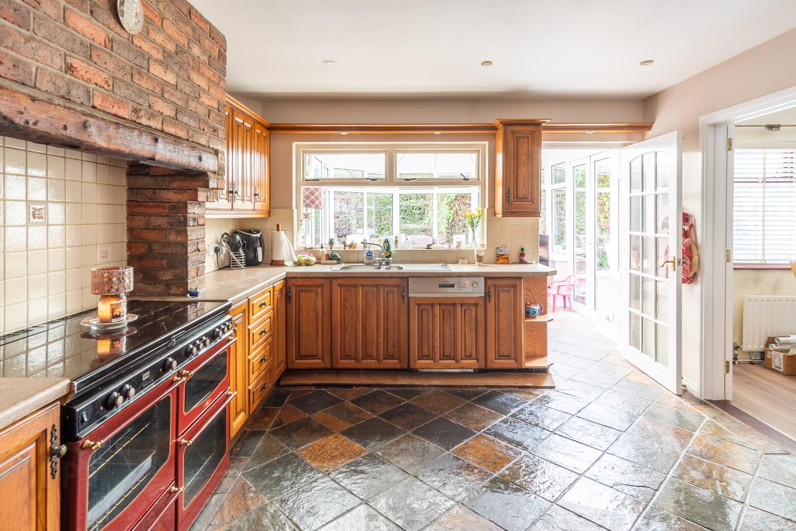 17 Clanbrassil Grove 4 of 15