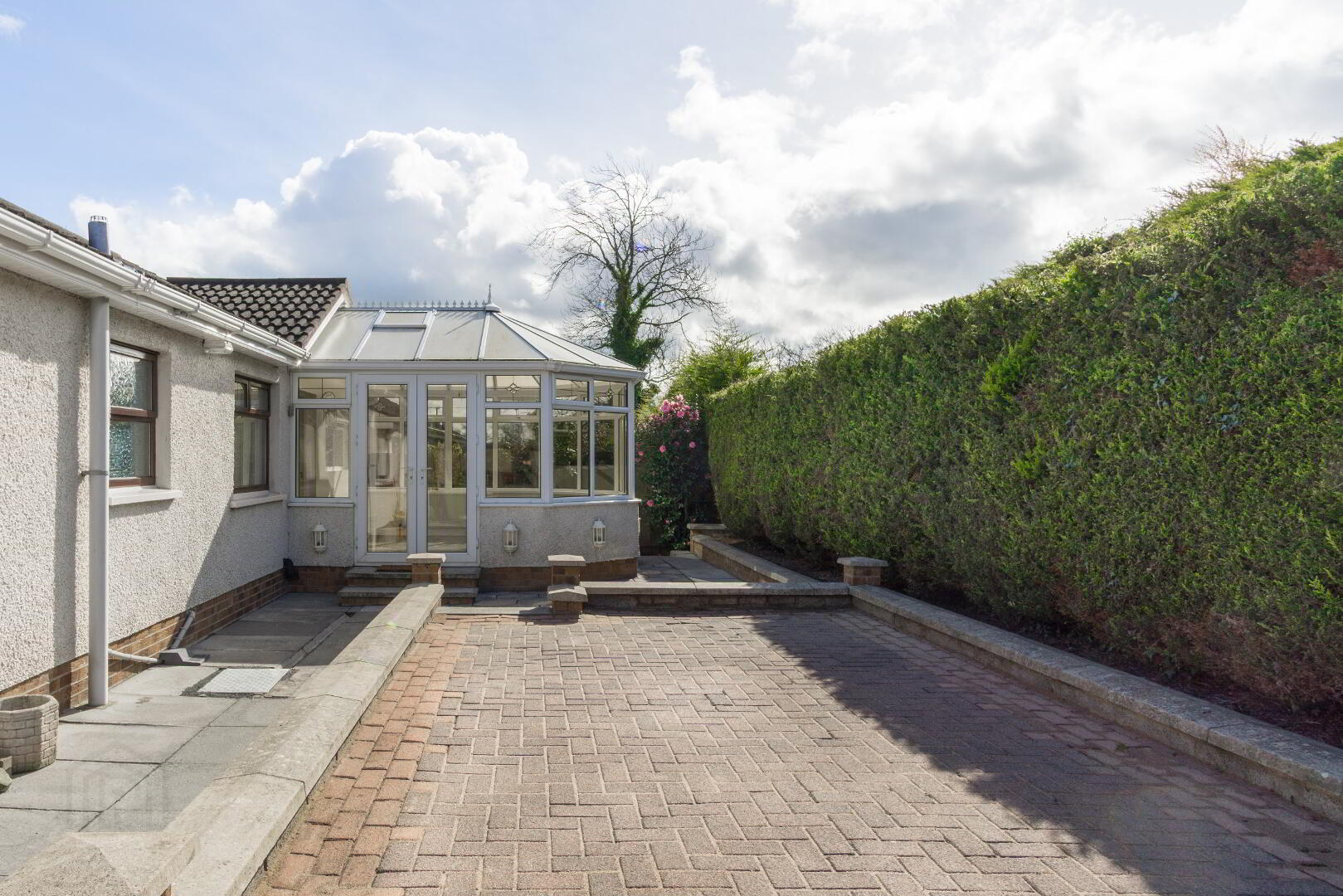 17 Clanbrassil Grove 15 of 15