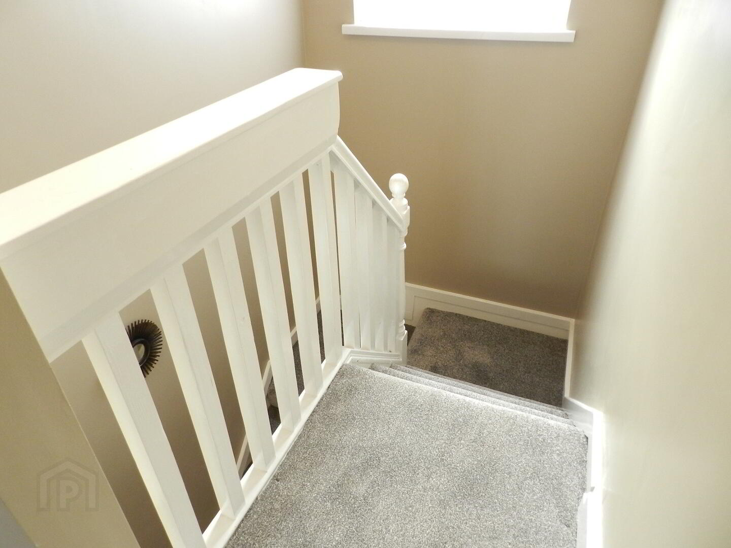 22 Lower Violet Street 6 of 11