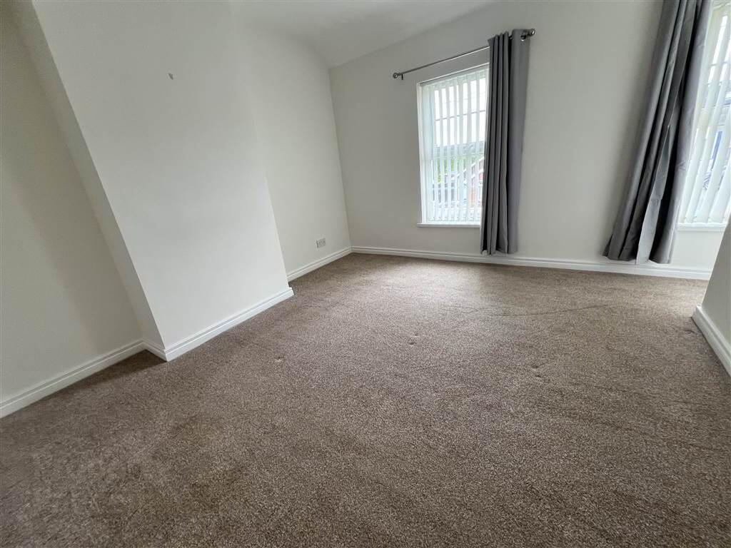 137 Scrabo Road 8 of 14