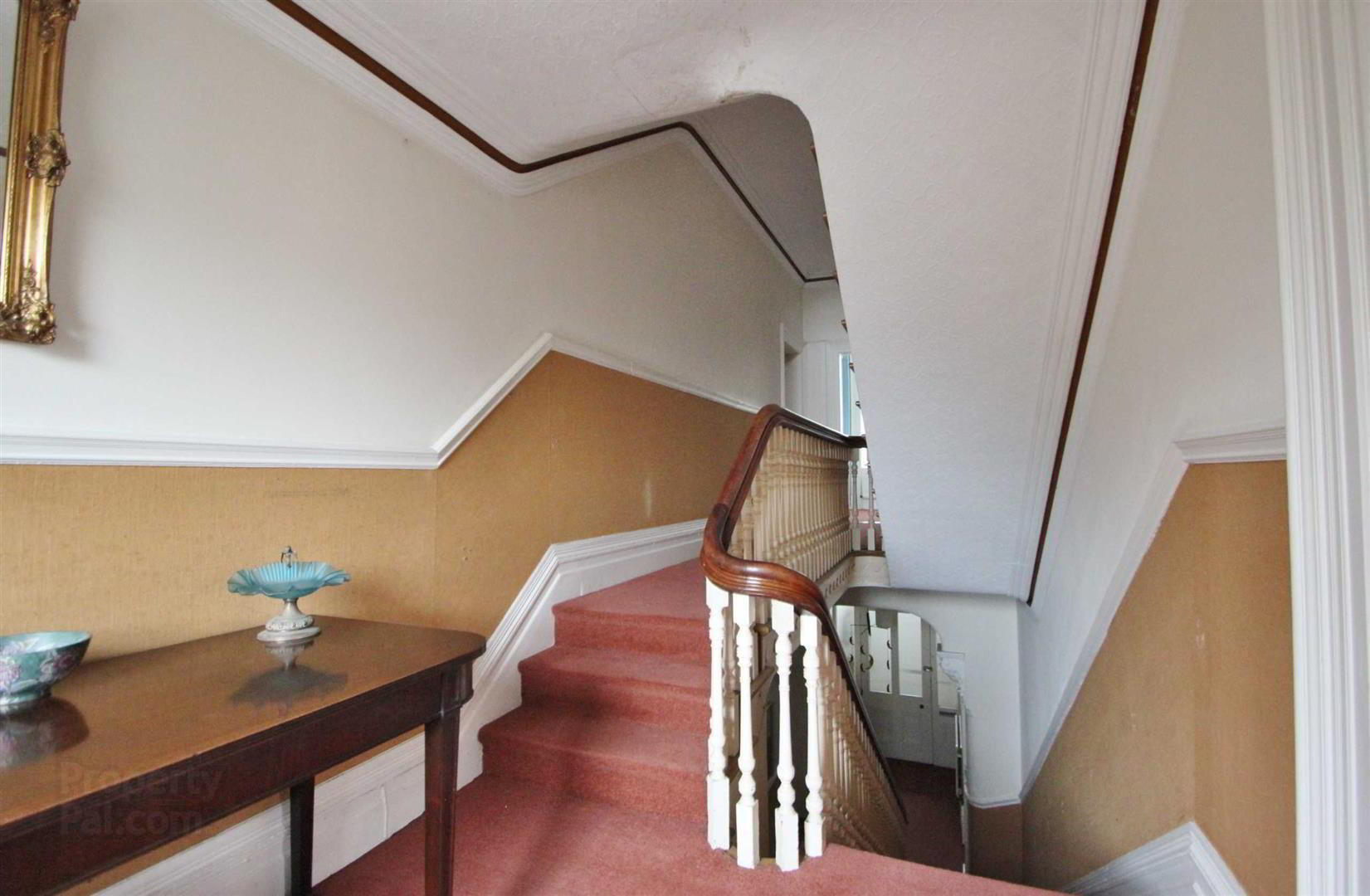 89 Cliftonville Road 8 of 17