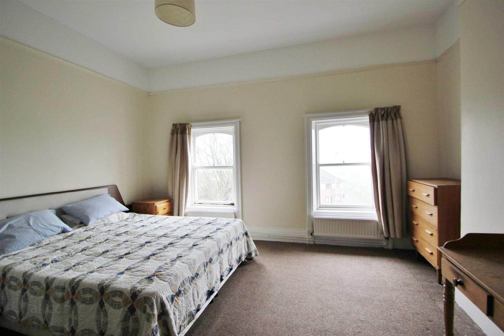 89 Cliftonville Road 15 of 17