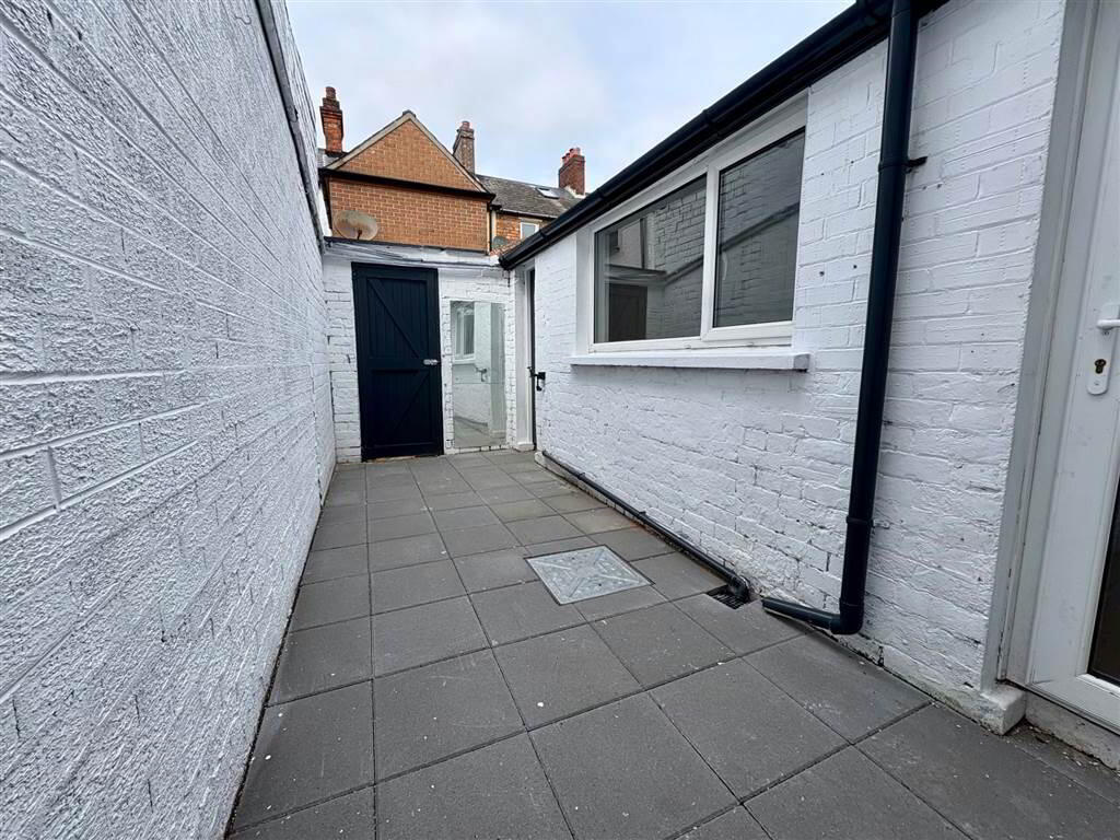 25 Oberon Street 11 of 11