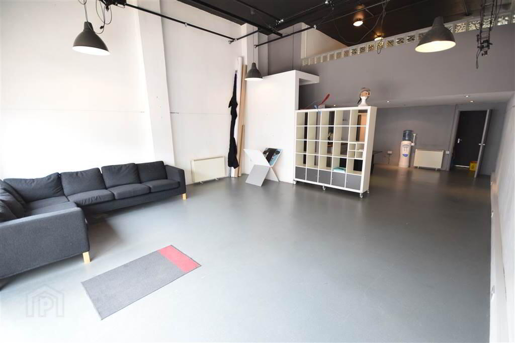 11 Dufferin Court 3 of 7