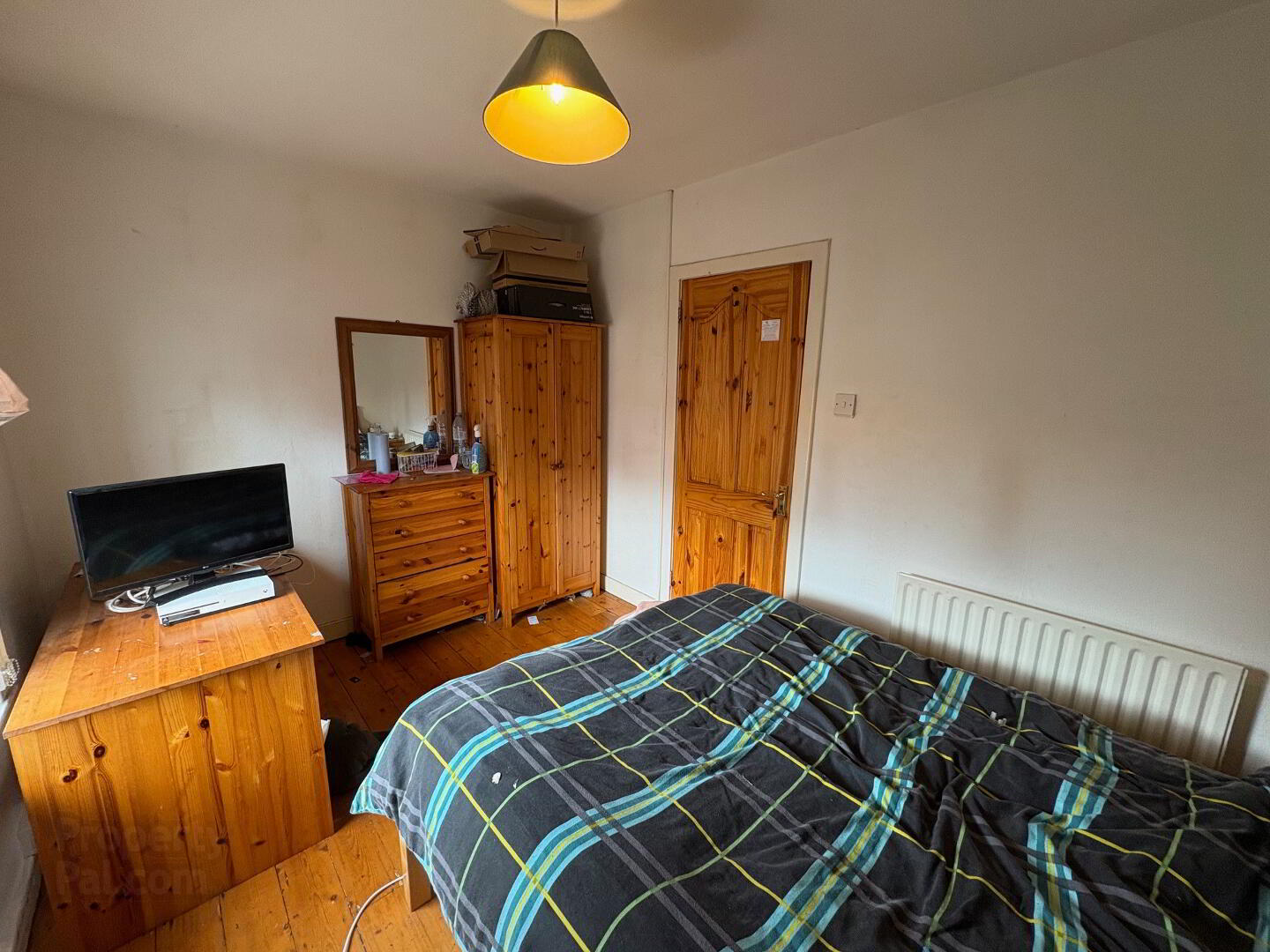 147 Ebor Street 4 of 8