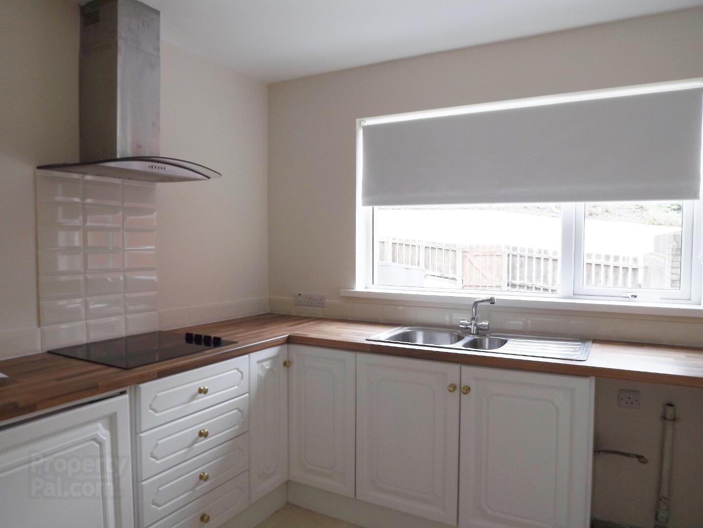 27 Saul Street 7 of 12