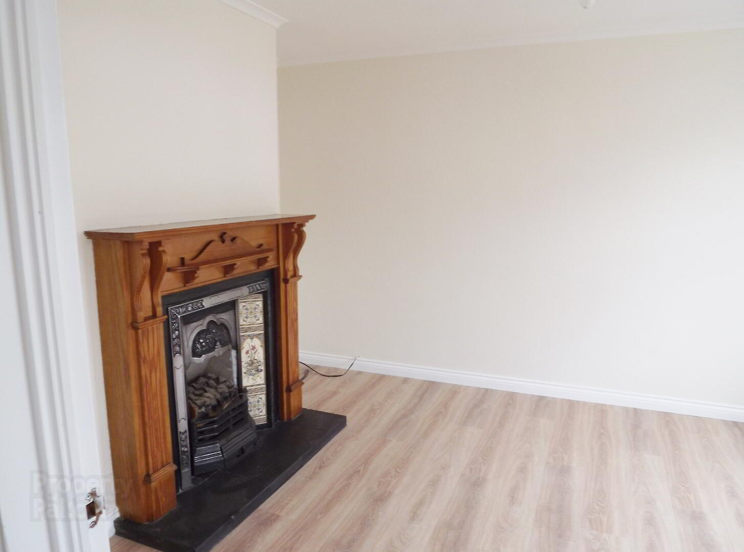 27 Saul Street 4 of 12