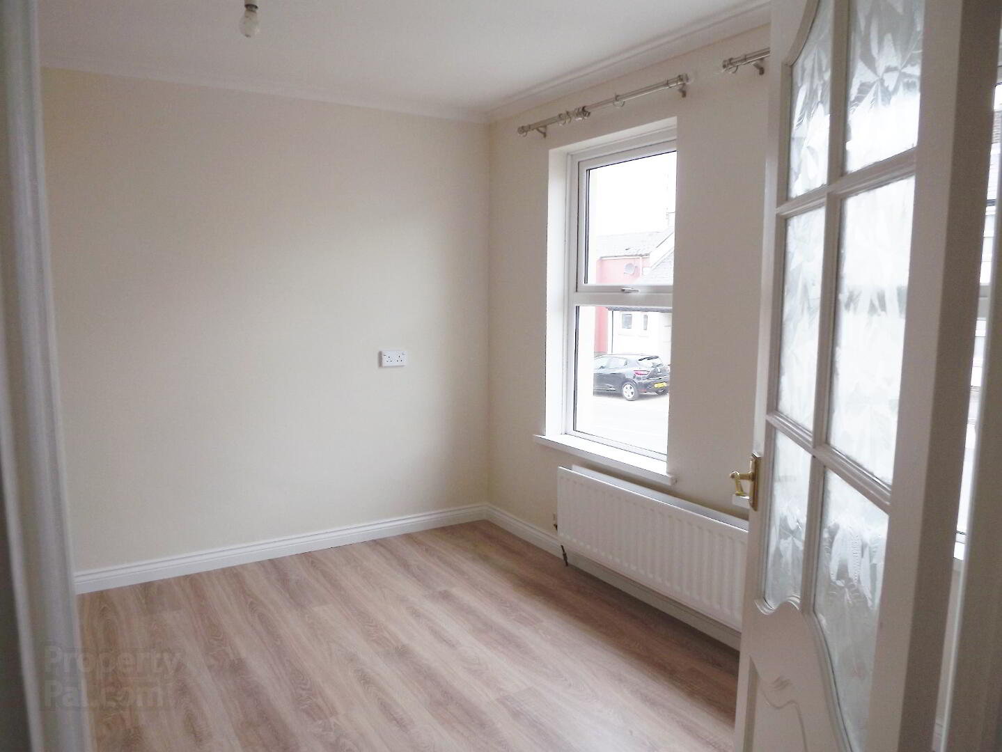27 Saul Street 5 of 12