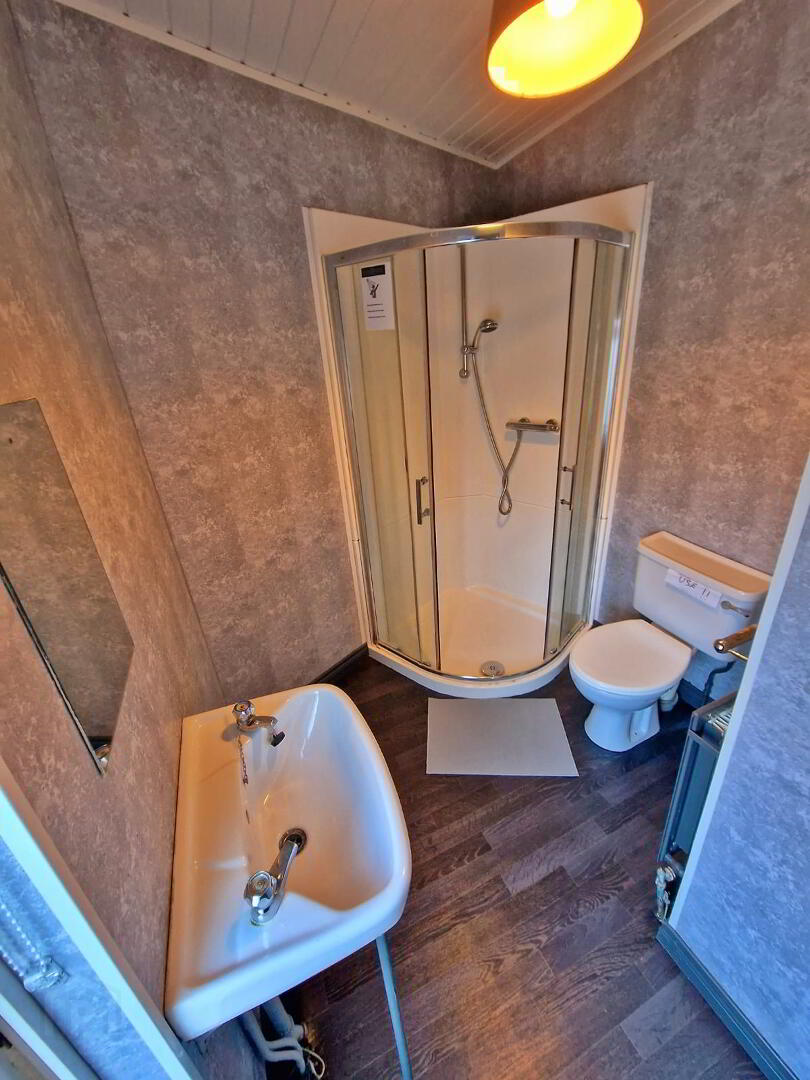 Room 5, 55 Cromwell Road 20 of 22