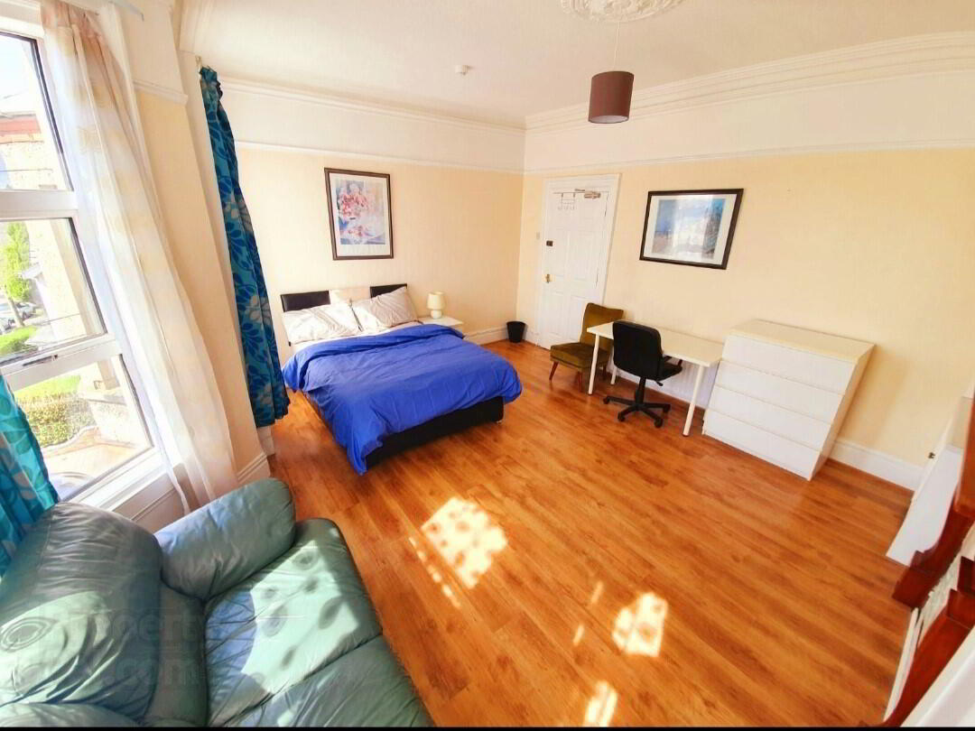 Room 4, 107 Ulsterville Avenue