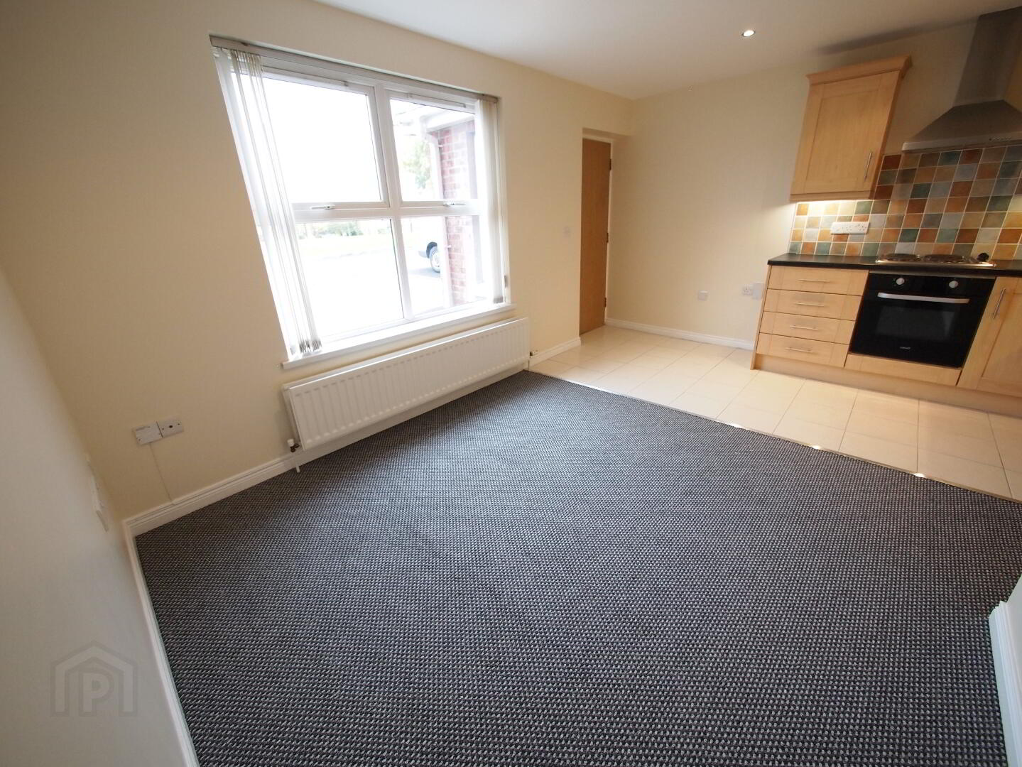 Unit A, 39 Greenvale Road 3 of 11