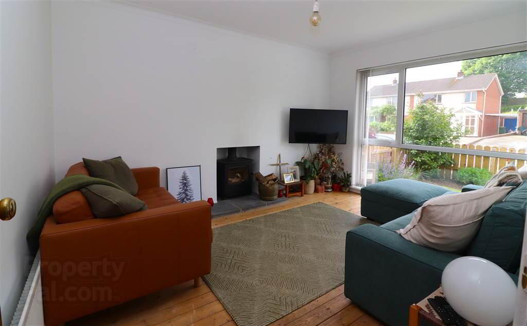 27 Whitla Road 3 of 11