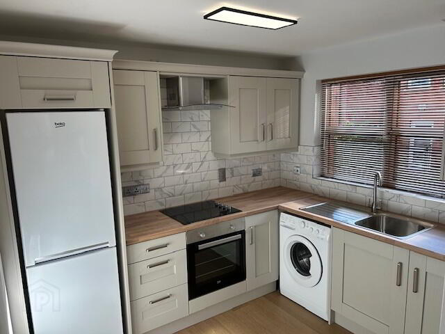 52 Ben Eden Green 6 of 14