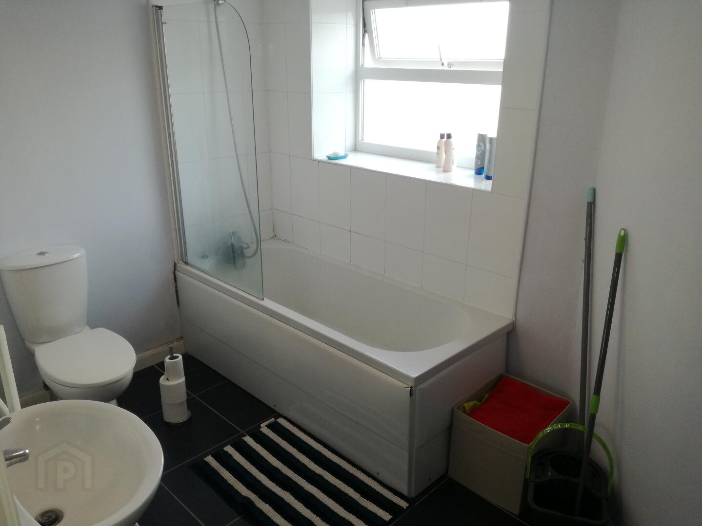 Apt 3, 7 Dunluce Avenue 6 of 6