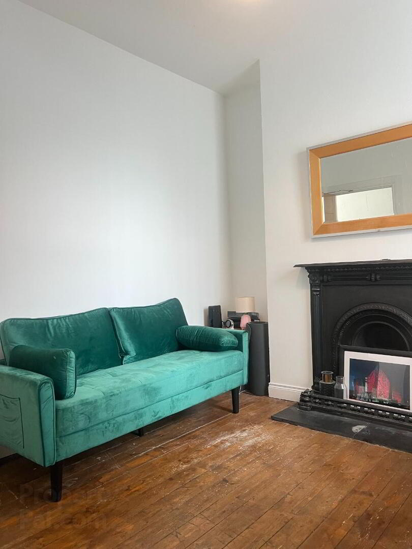 property description image