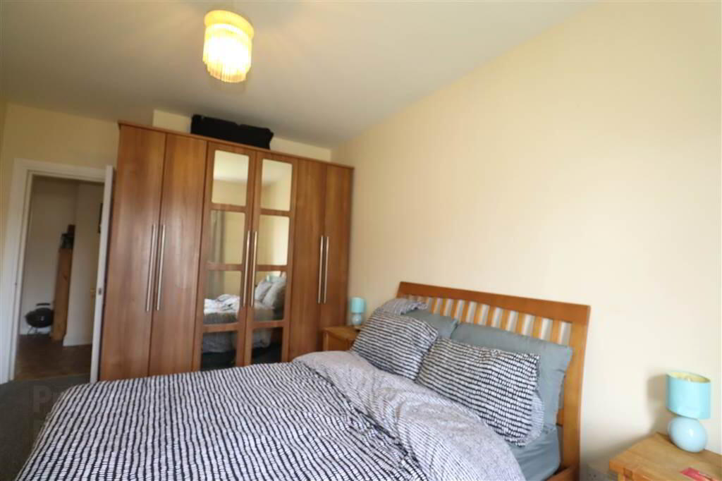 34 Glenmore Place 7 of 9