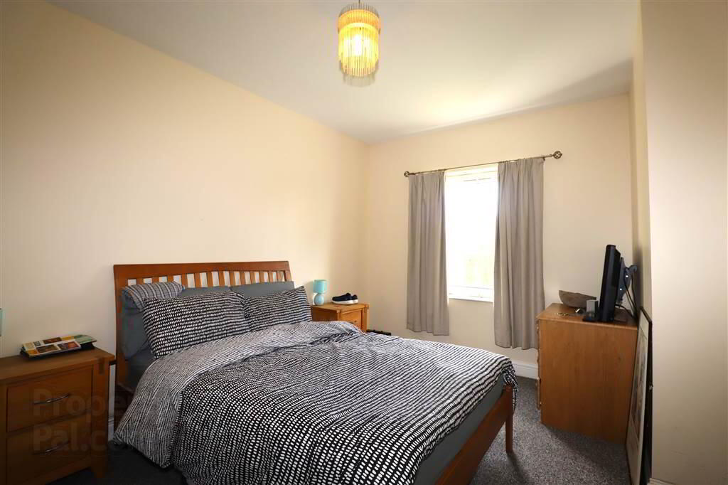 34 Glenmore Place 6 of 9
