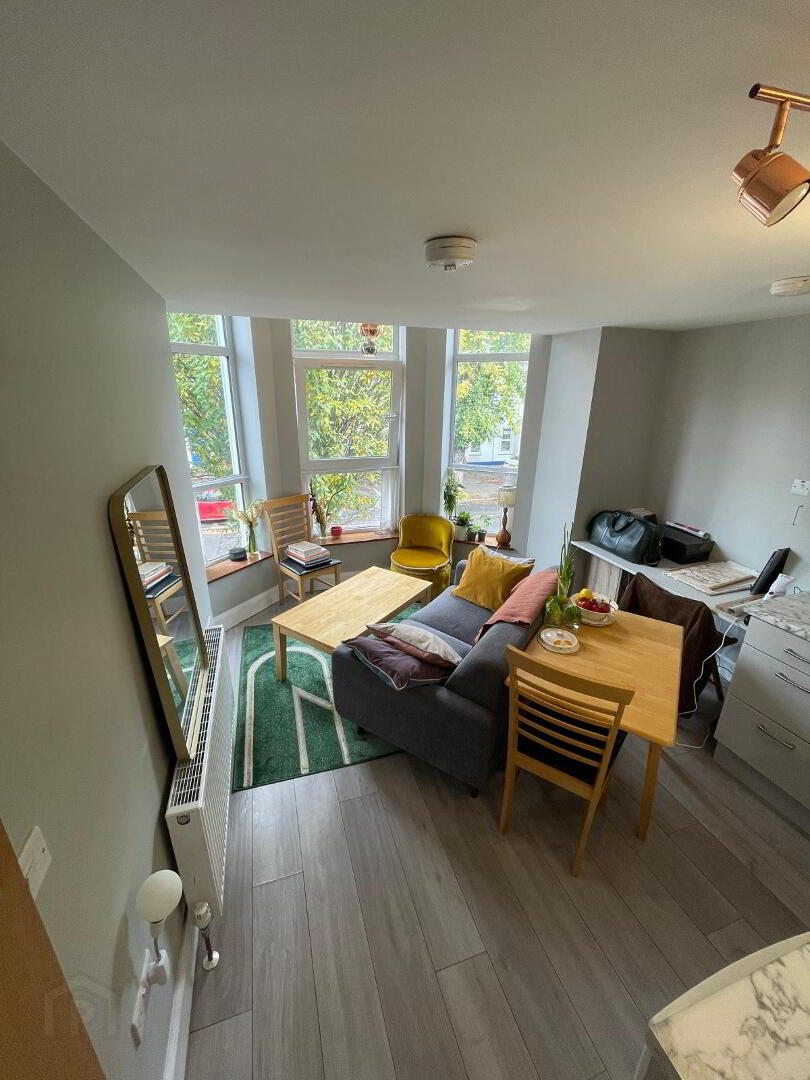 Unit 2, 113 Eglantine Avenue 6 of 9
