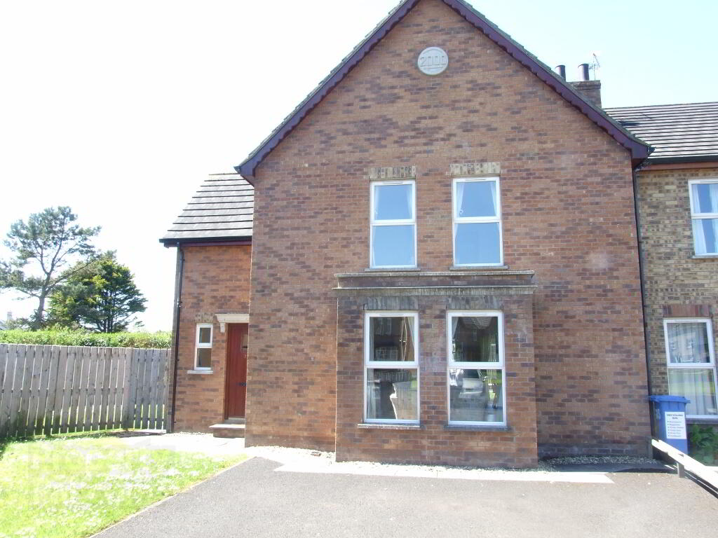 27 Millfort Close (holiday Let)