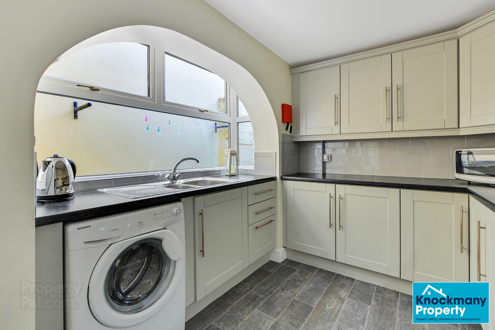 STUDENT ACCOMMODATION, 17 Argyle Street 10 of 21