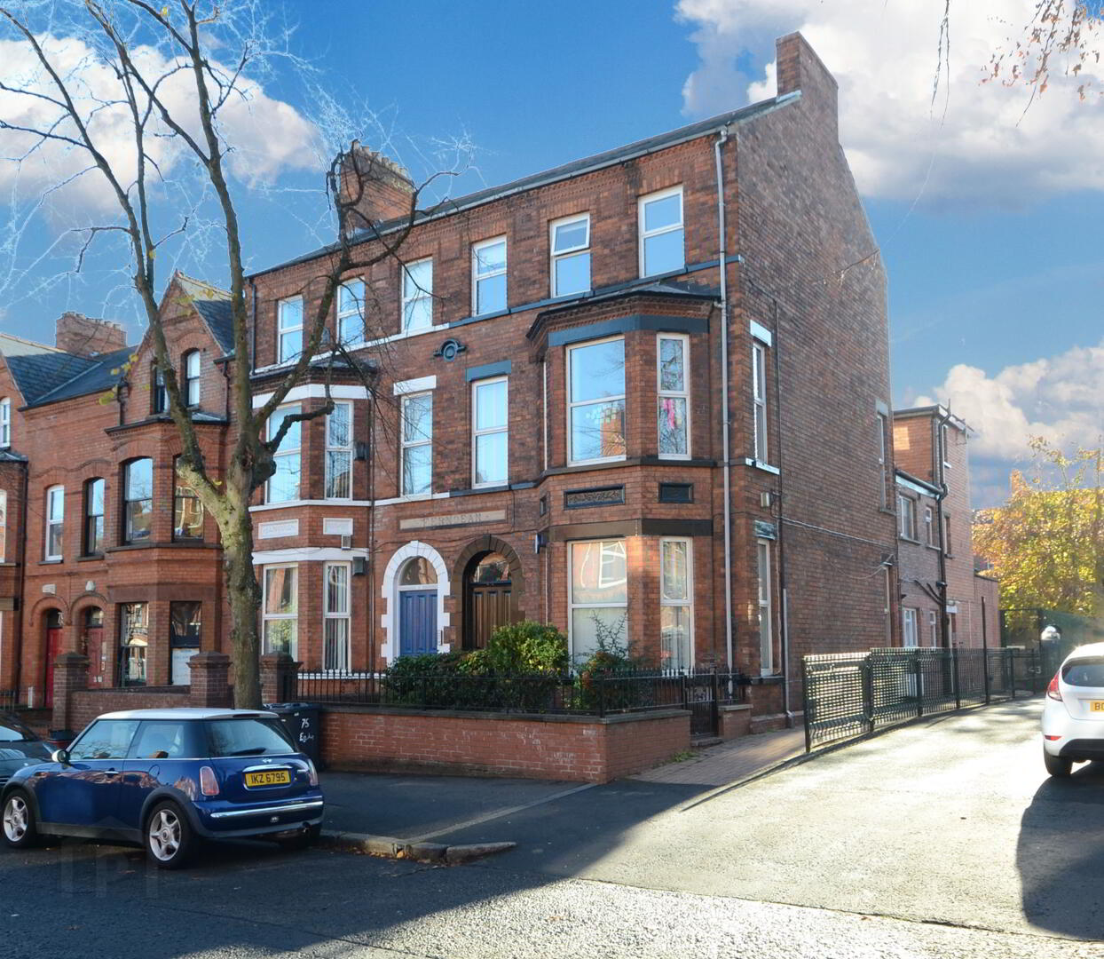Unit 3, 73 Eglantine Avenue 1 of 9