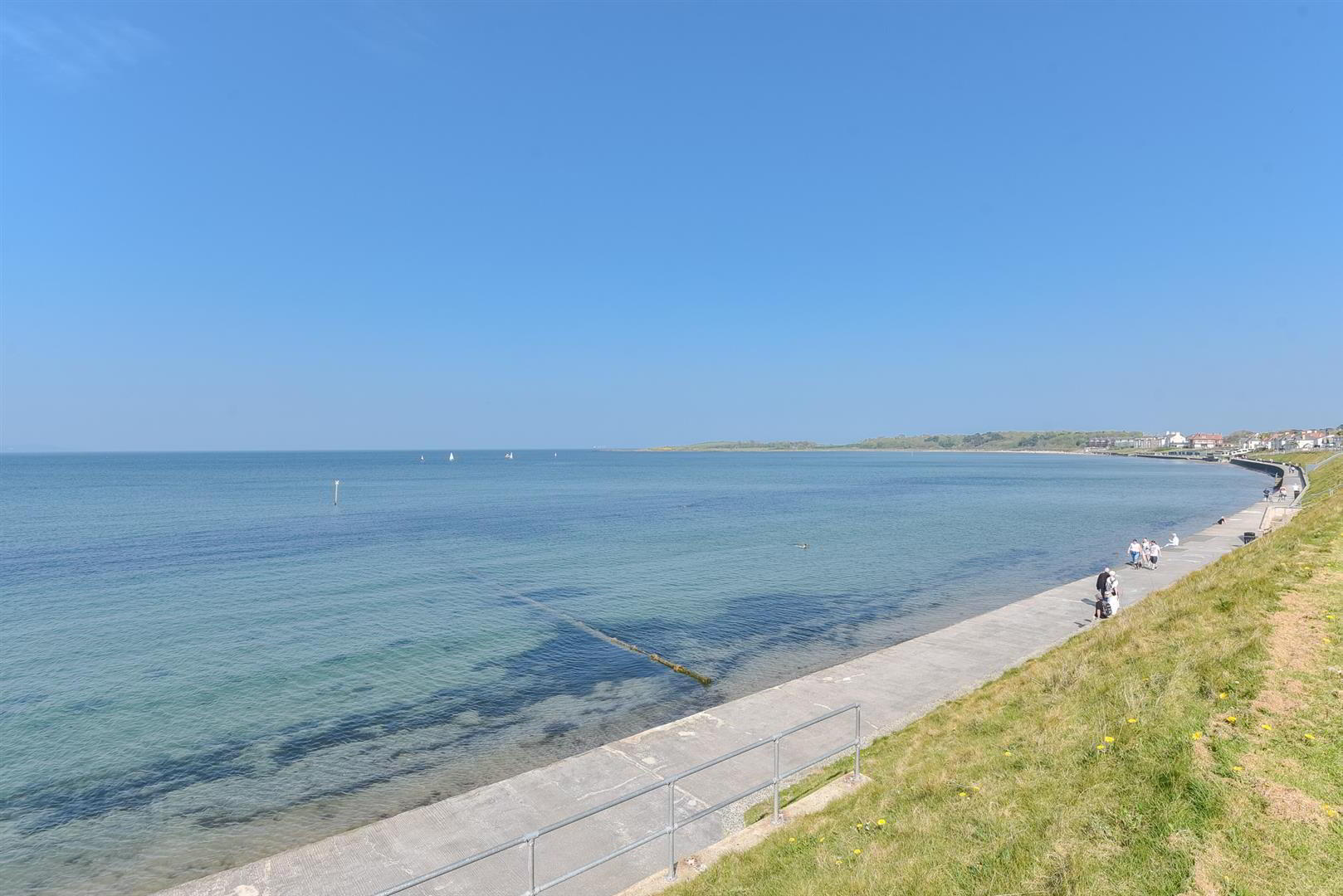 16 Ballyholme Esplanade 6 of 23