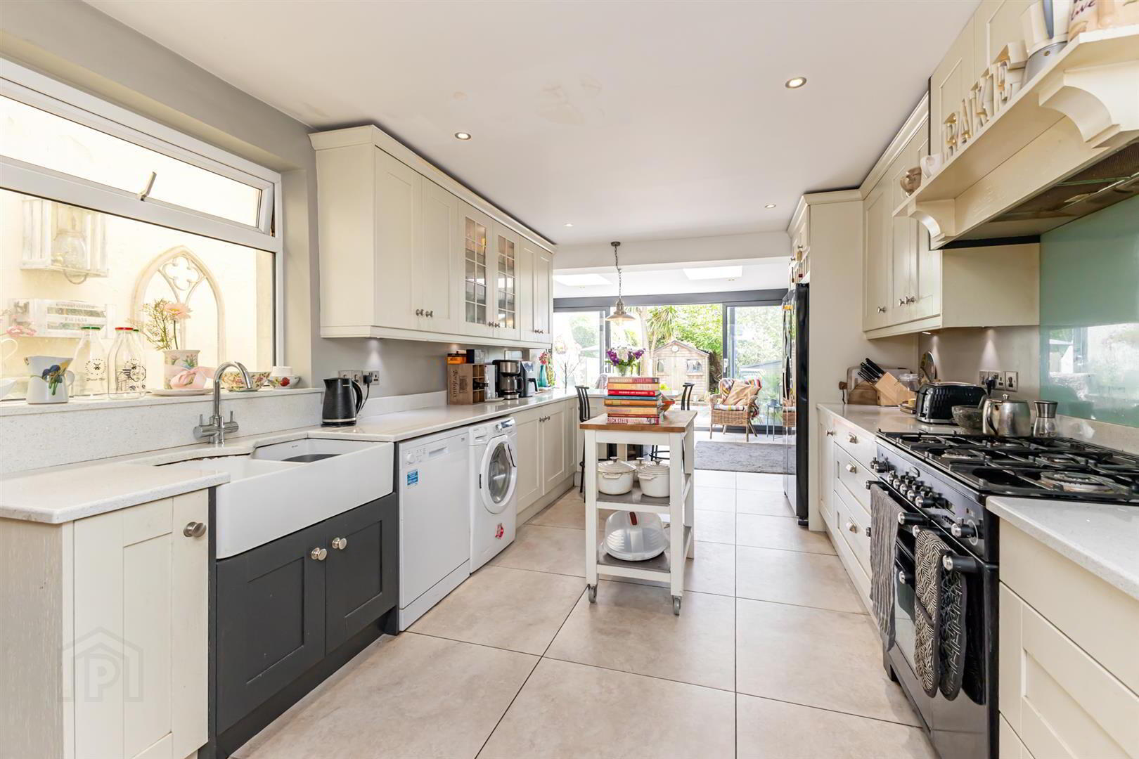16 Ballyholme Esplanade 11 of 23