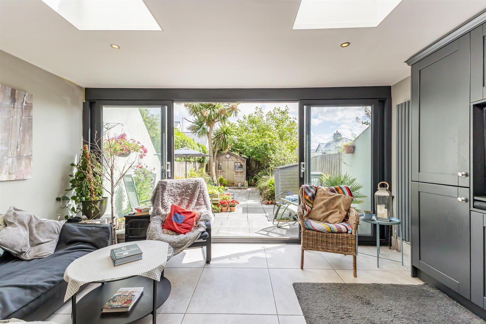 16 Ballyholme Esplanade 14 of 23
