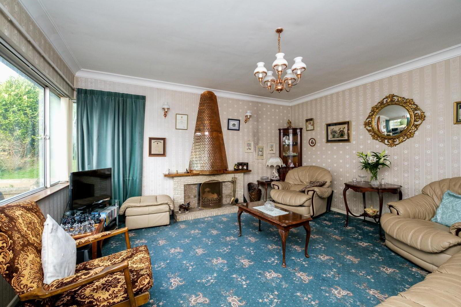 10 Loughries Road 4 of 26