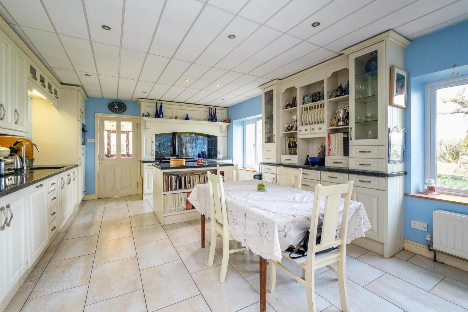 10 Loughries Road 10 of 26