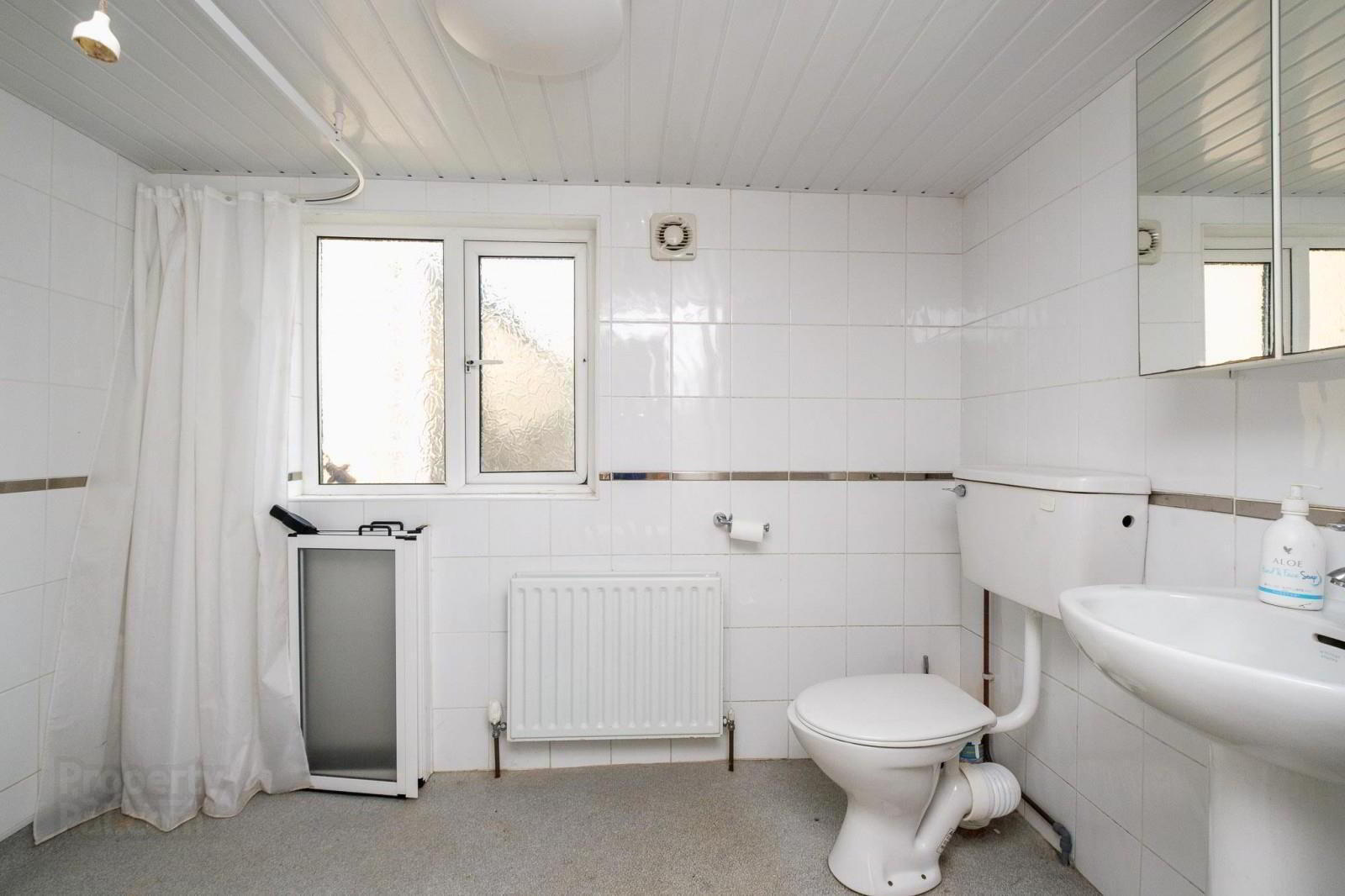 10 Loughries Road 13 of 26
