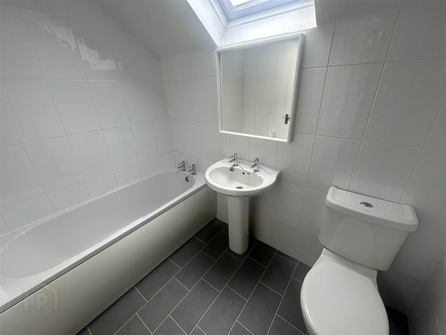 7 Railway Cottages 8 of 9