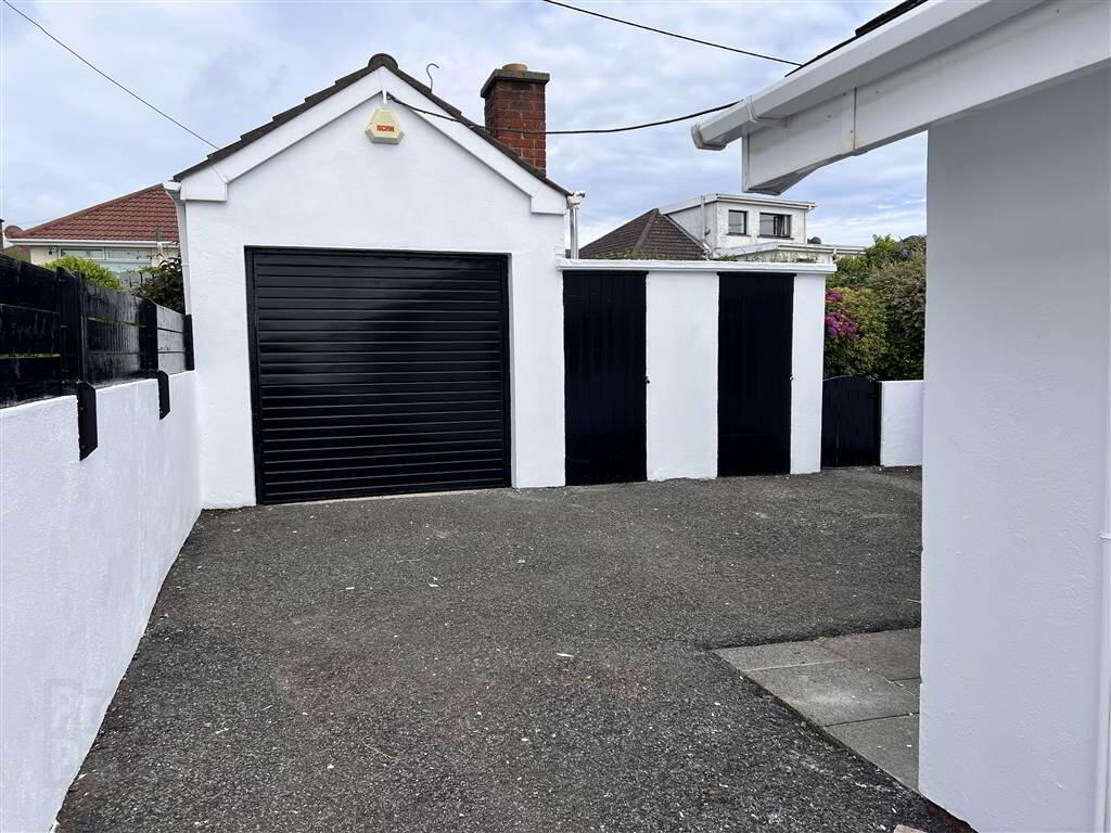 property description image