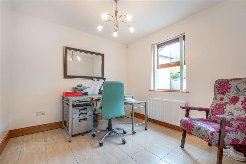 6 Kilmore Road 21 of 48